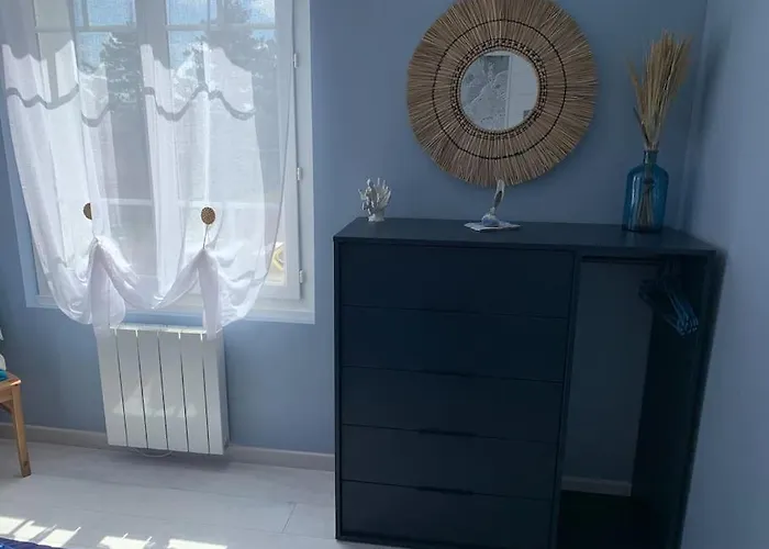 Holiday home La Mosca Pirou